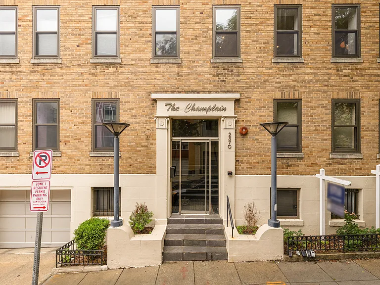 2370 Champlain St NW #21 — Photo 1