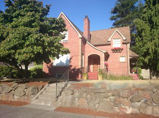 3015 27th Ave W, Seattle, WA 98199