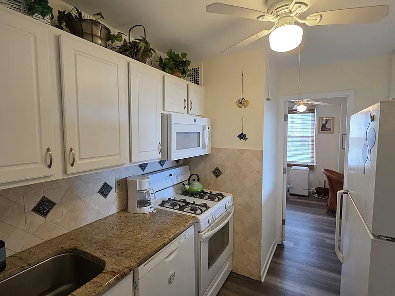 9400 Atlantic Ave #718 — Photo 9