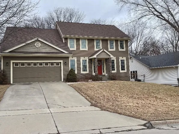 4812 76th St, Urbandale, IA 50322