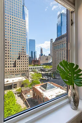 Sold by Compass | media 2