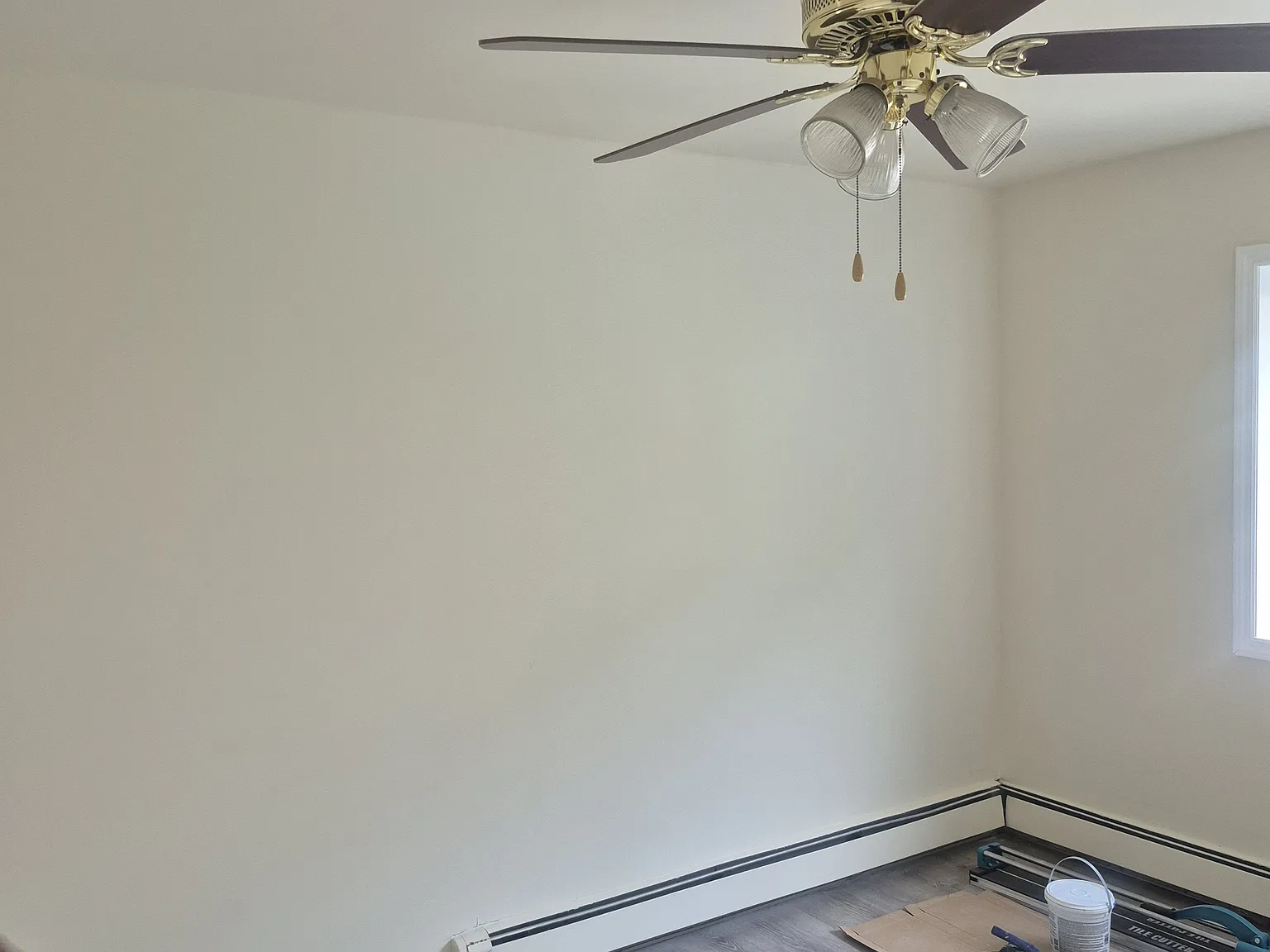 3 bed, 1300 sqft, $3,000 — Photo 3