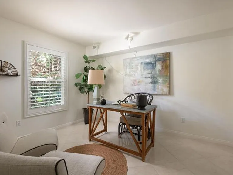 3541 Sandcastle Ln — Photo 9