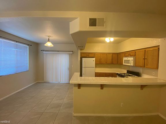 2nd image of 1504 Truett St