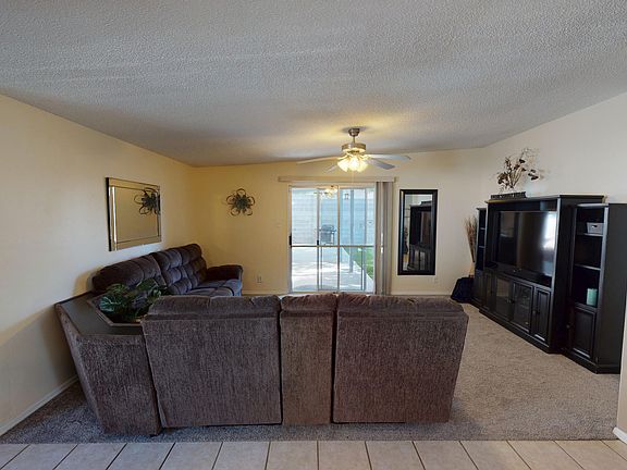 5th image of 6308 Loftus Ave NE
