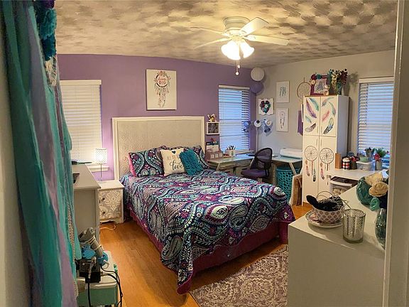 4th image of 306 Mizell St