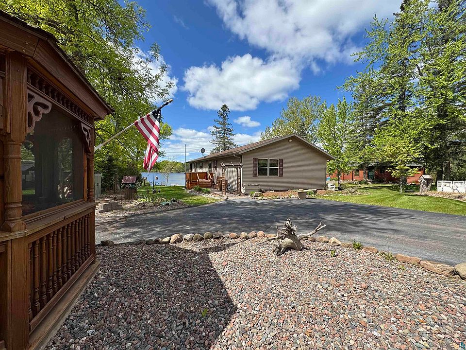 1st image of 43870 Balsam Rd