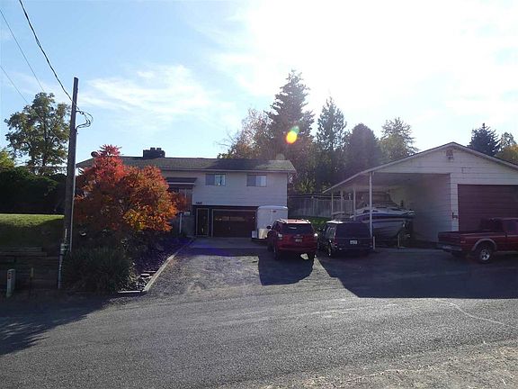 2nd image of 1001 24th Ave