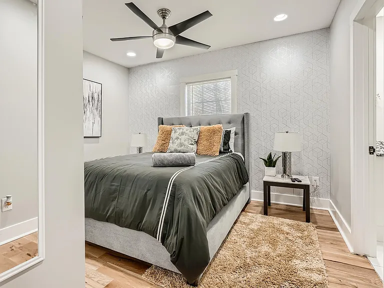 1133 Mayland Cir SW — Photo 15