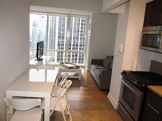 Rented by Corcoran | media 13