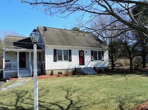 2nd image of 122 Broadmeadow Dr