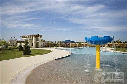 2nd image of 15585 Yarberry Dr