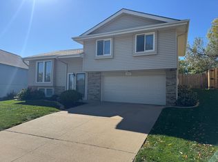 12957 Camden Ave, Omaha, NE 68164