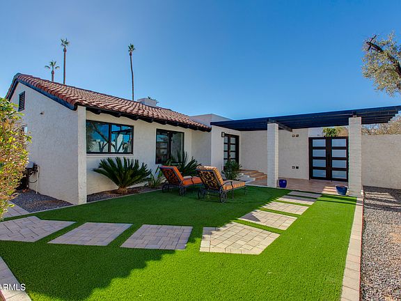 3rd image of 2039 E ASPEN Drive