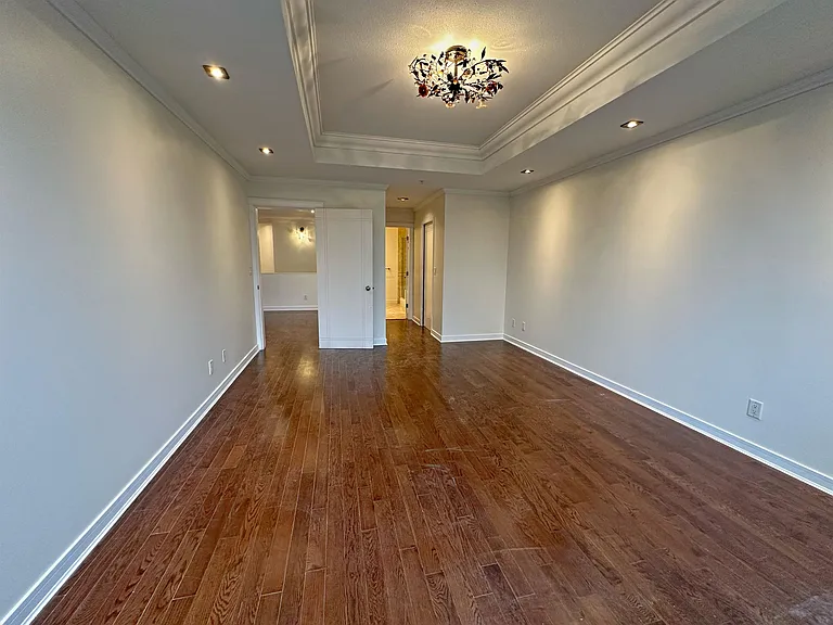 8561 Seascape Ln — Photo 17