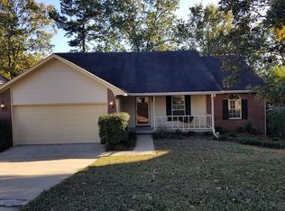 12307 Woodbourne Dr, Little Rock, AR 72211
