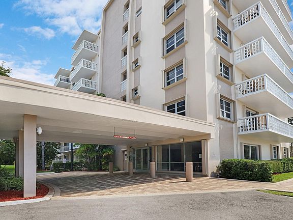 2nd image of 1831 NE 38th Street #201