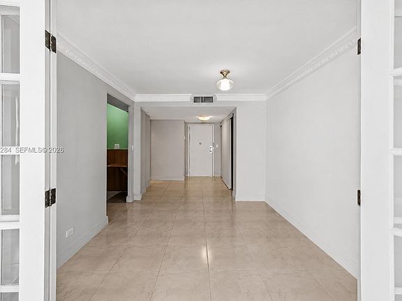 4th image of 250 174th St APT 1510