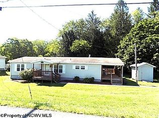 4145 McKinney Cave Rd, Masontown, WV 26542