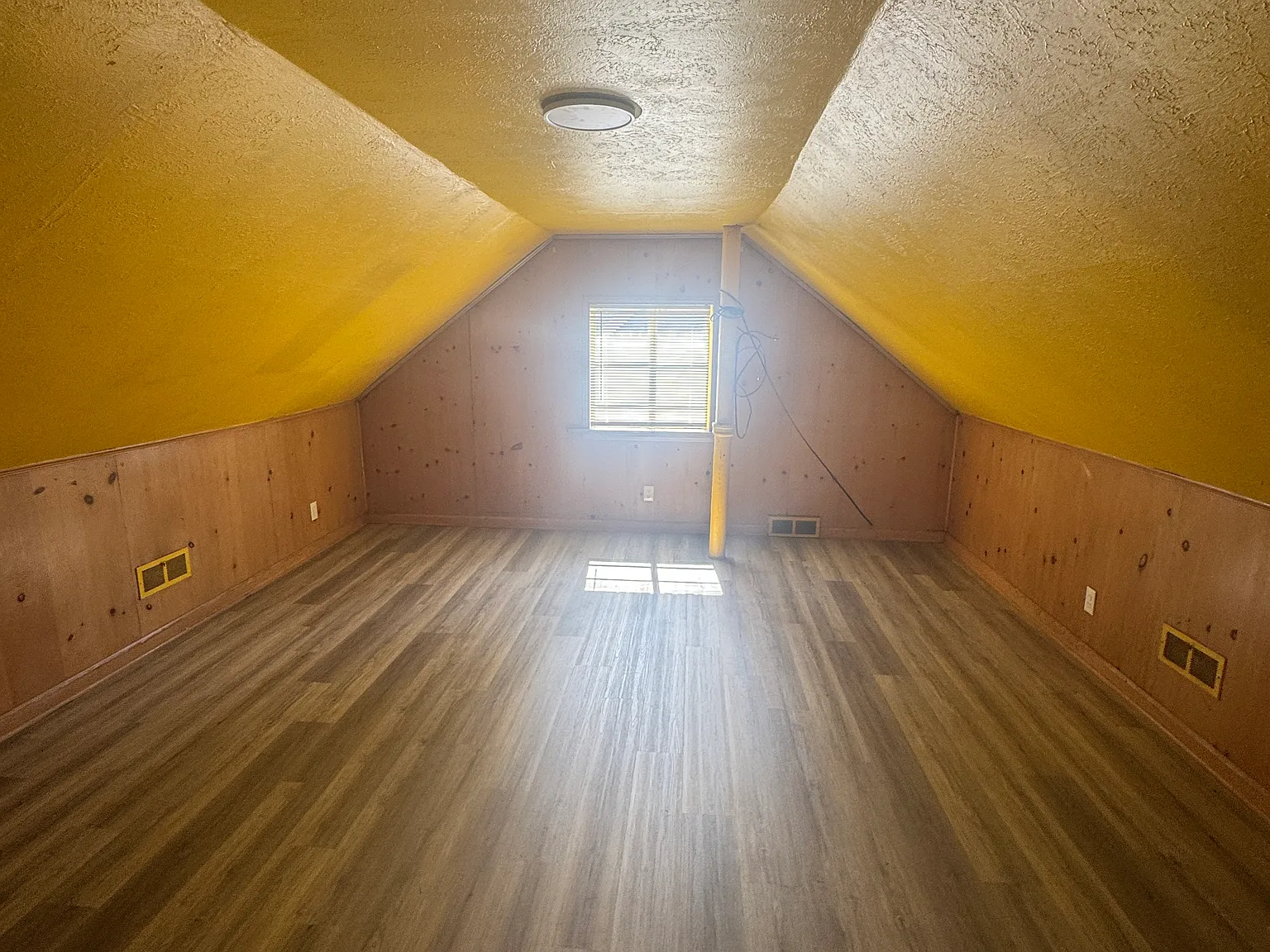 3 bed, 1530 sqft, $1,500 — Photo 2