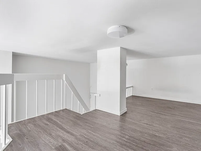 88 Fulton St #205 — Photo 10