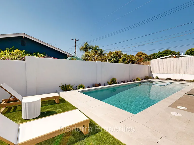 2342 Fordham Dr — Photo 6