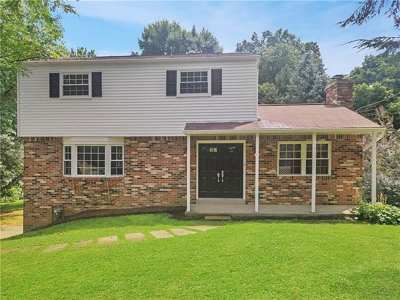 1st image of 107 Primrose Dr