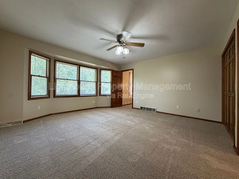 3696 Senna Dr NE — Photo 12