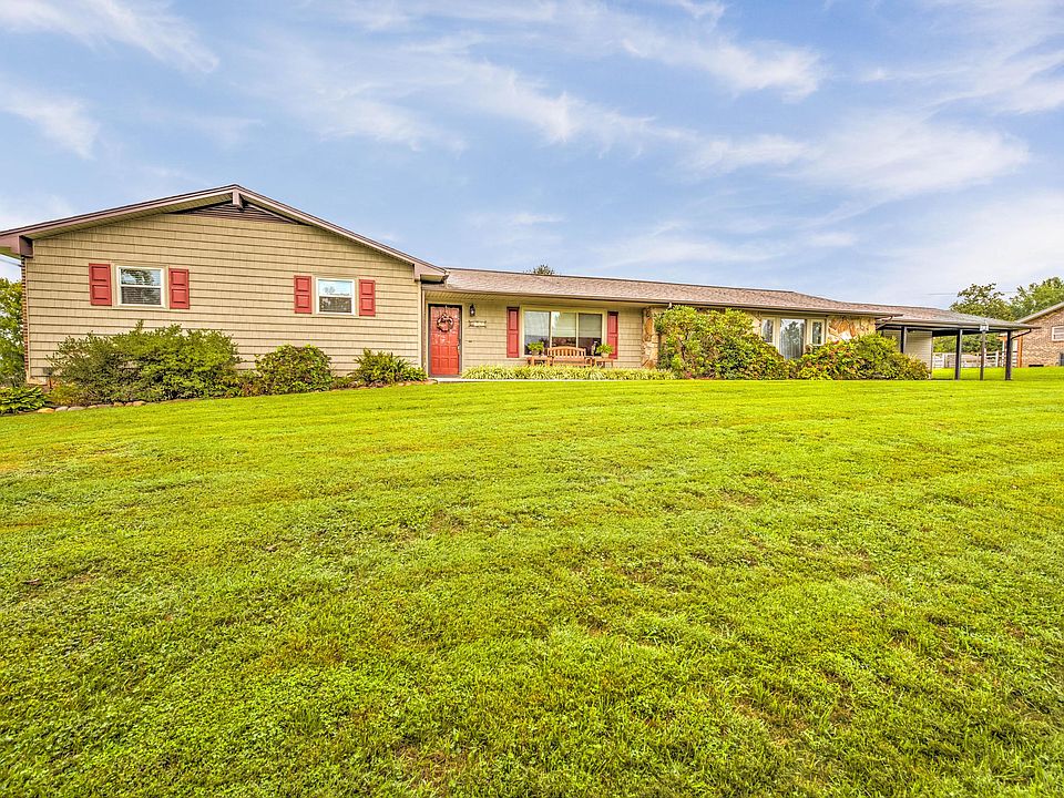 1st image of 744 Eblen Cir