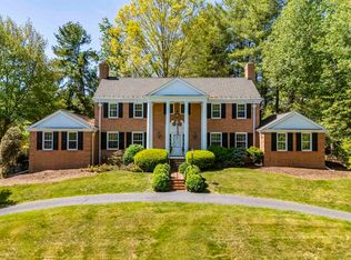 601 Woodmont Dr, Staunton, VA 24401