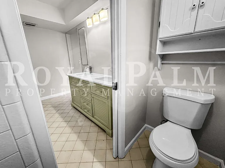 206 SE 46th Ter — Photo 30
