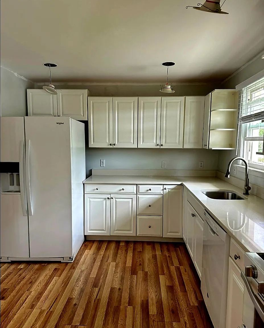 17 Reed Ave — Photo 2