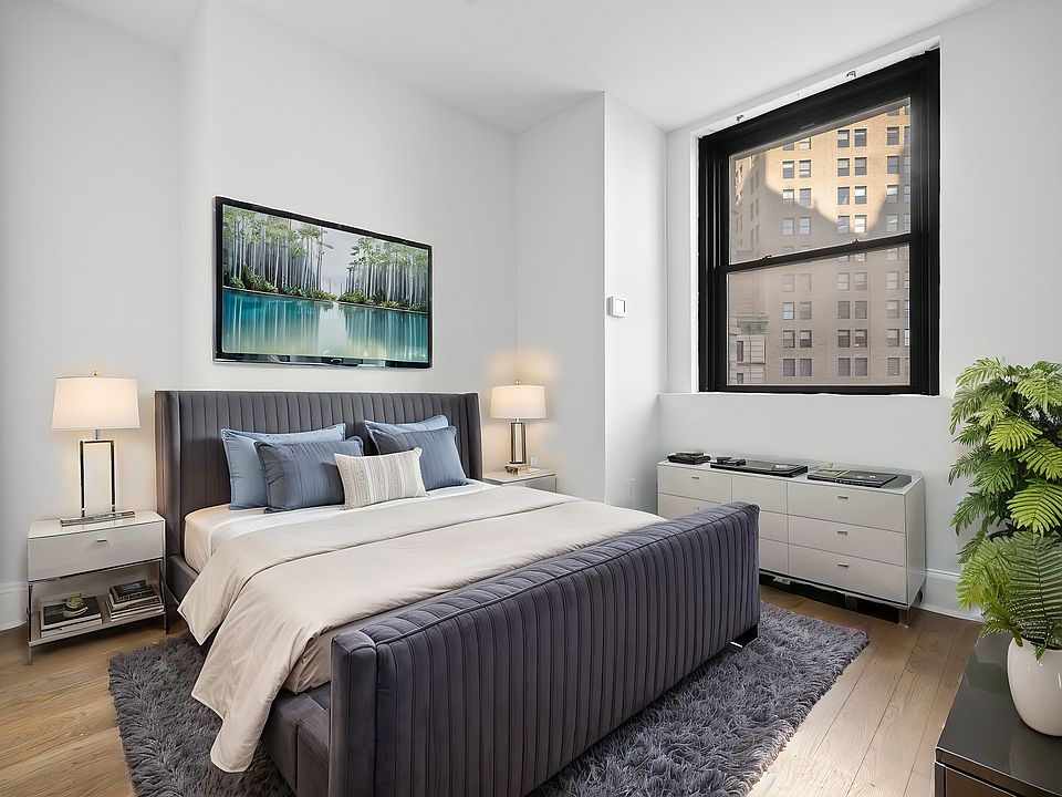 1st image of 15 Park Row APT 6L2