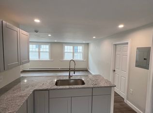 135 Pumgansett St FLOOR 2, Providence, RI 02908