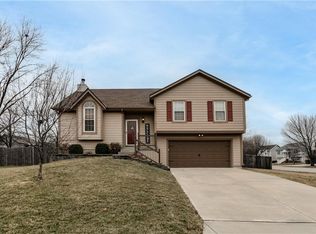 1141 E Butterfield Pl, Olathe, KS 66062