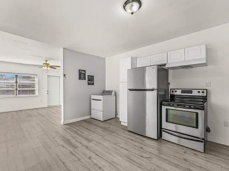 1001-1003 SW 4th Ave #1-2 — Photo 15