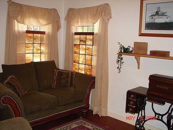 5th image of 6708 Central Park Dr