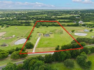 2600 Dave Angel Rd, Burleson, TX 76028