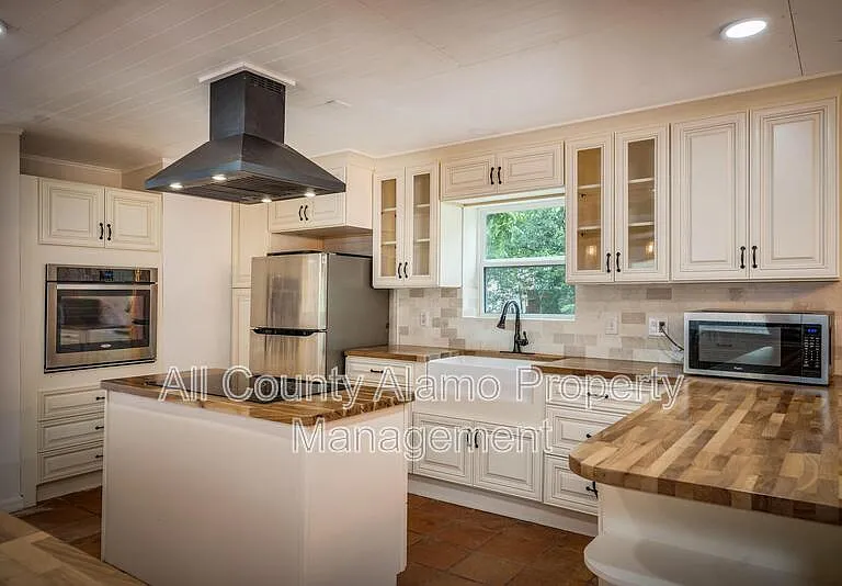 211 Beechwood Ln — Photo 9