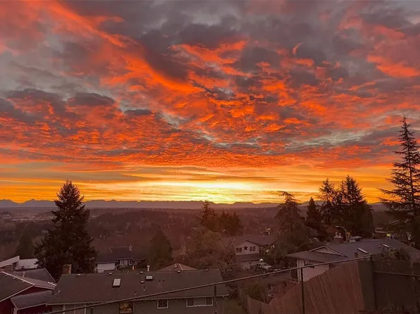 12604 88th Place NE, Kirkland, WA 98034