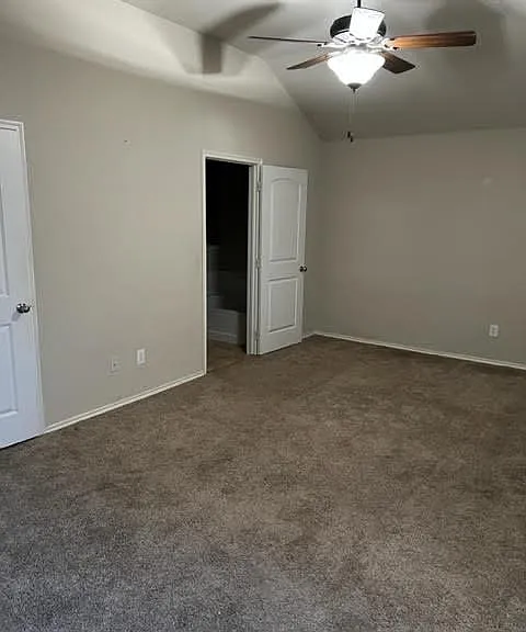 1731 Sully Ct — Photo 8