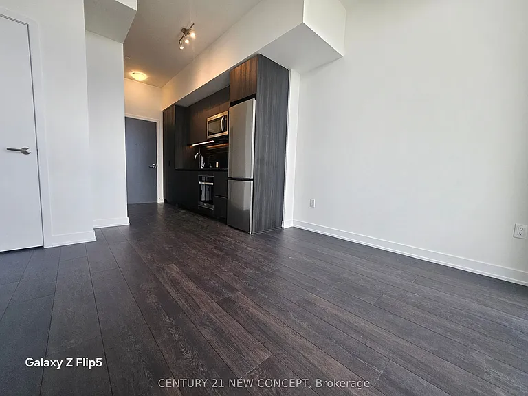 5858 Yonge St #Penthouse 26 — Photo 3