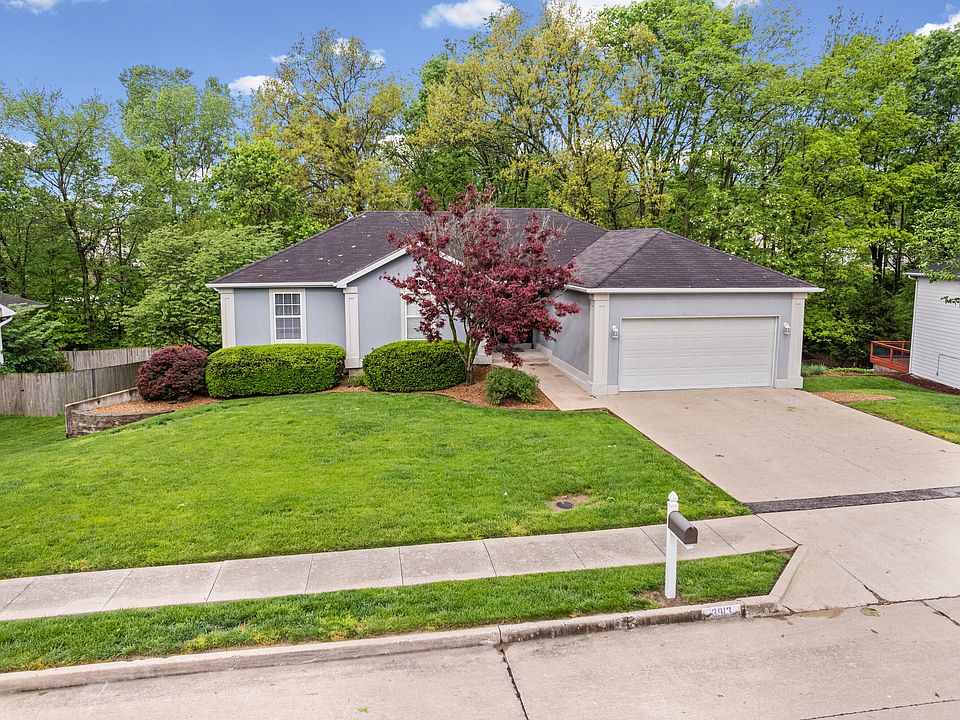 1st image of 3913 Woods Edge Rd