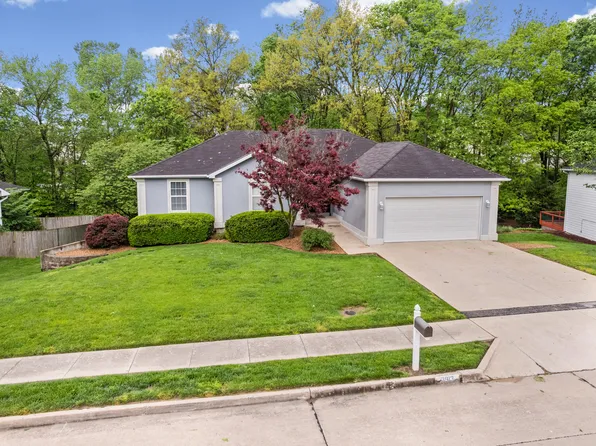 3913 Woods Edge Rd, Columbia, MO 65203