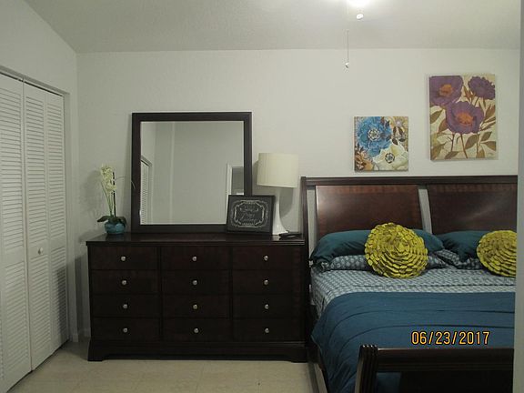 5th image of 1836 Jefferson St #A