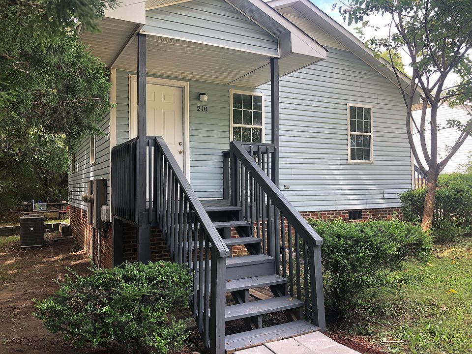 1st image of 210 Dent Ln #210