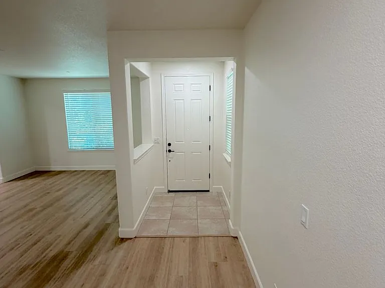 408 Dormarin Pl — Photo 4