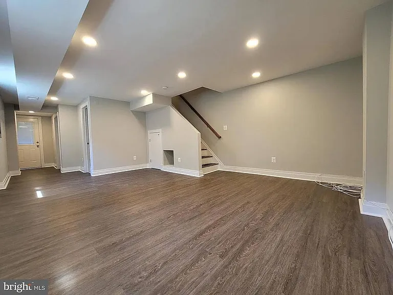 103 Ashby St — Photo 12