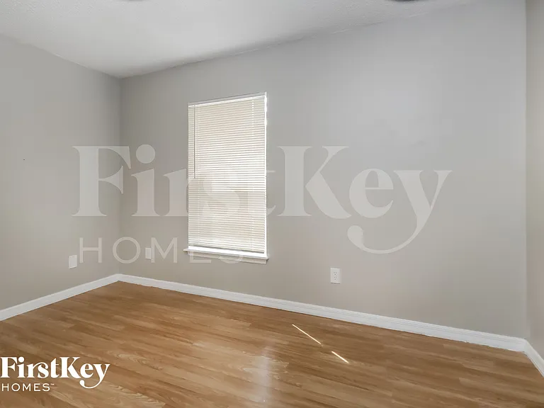2998 SW Vittorio St — Photo 12