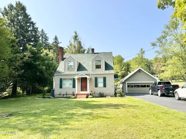 929 Sugar Run Rd, Duncansville, PA 16635